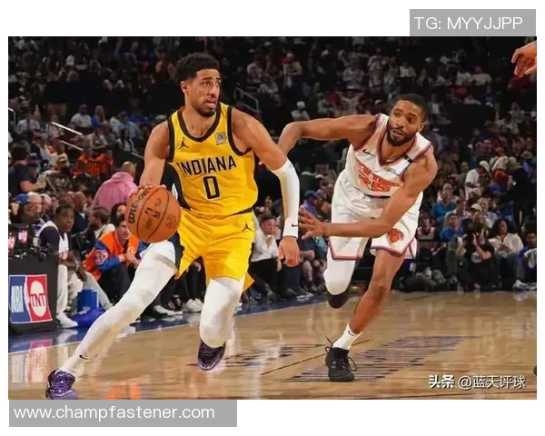 2015年尼克斯与雷霆的激战回顾与精彩瞬间分析