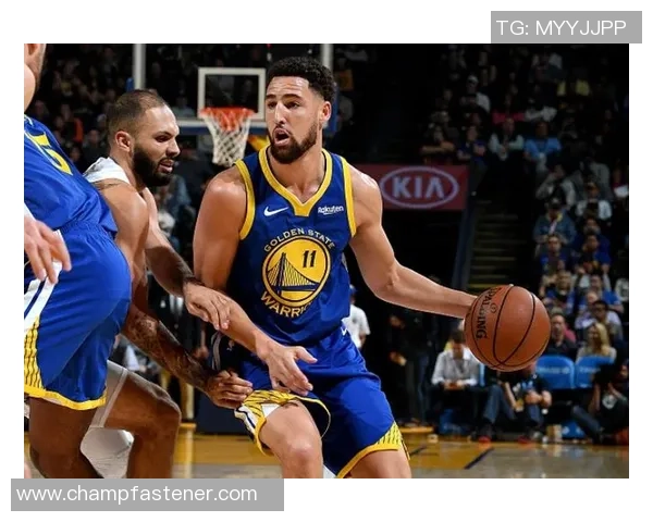 勇士与魔术激战正酣2月26日精彩对决回顾与分析 勇士与魔术激战正酣2月26日精彩对决回顾与分析